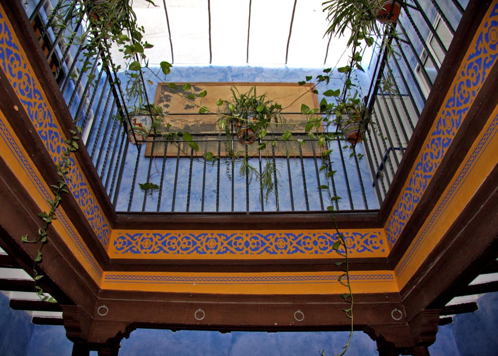 Pension Lisdos Sevilla Bagian luar foto